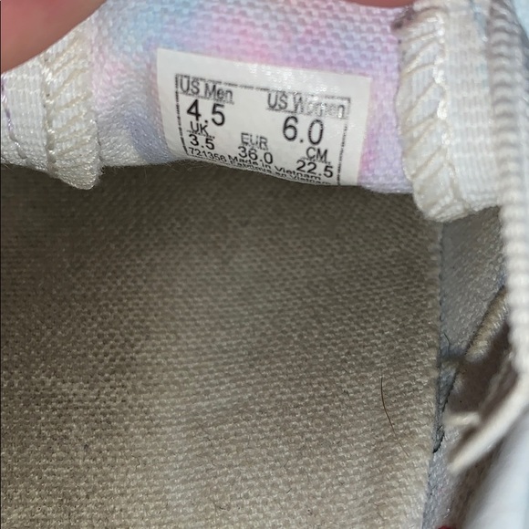 Painted vans - Picture 4 of 4